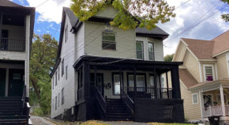 1524 East Genesee St Apartment 2
