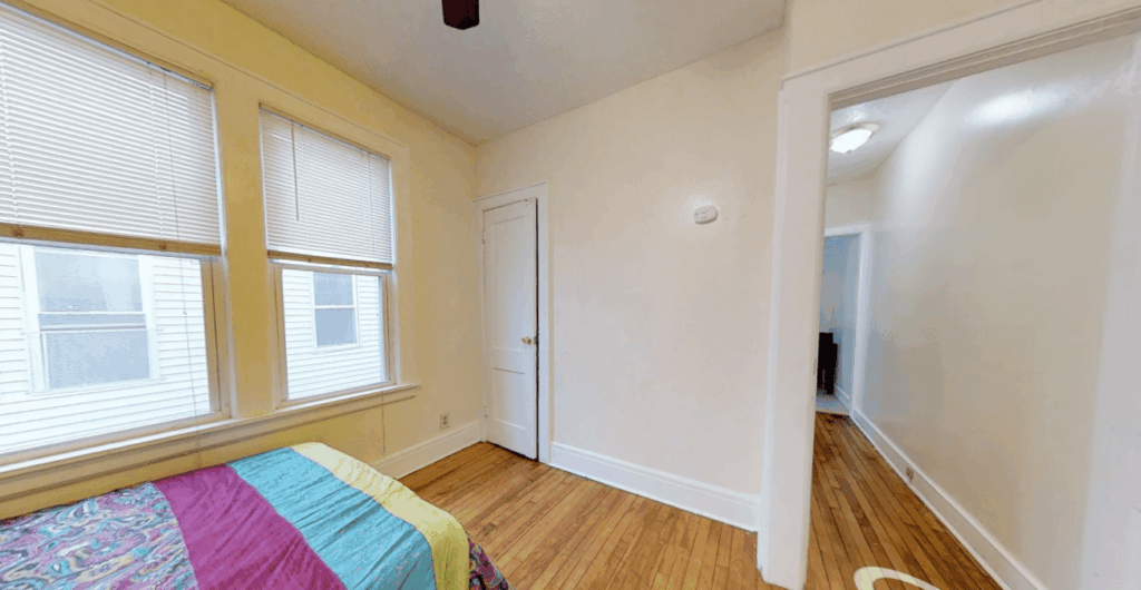 1526 East Genesee St Apartment 1 photo 10