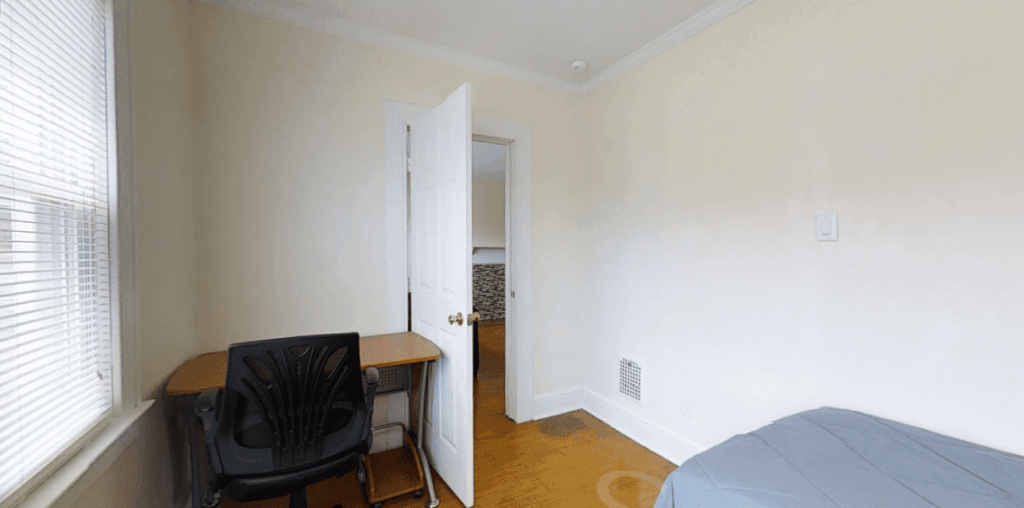 2401 East Genesee St Apartment 2 photo 8