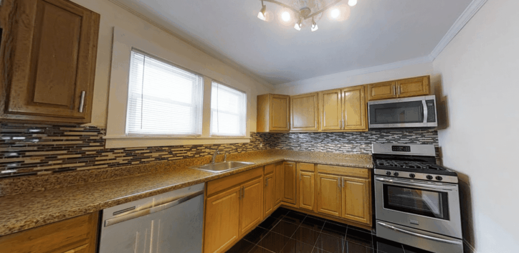 2401 East Genesee St Apartment 2 photo 16