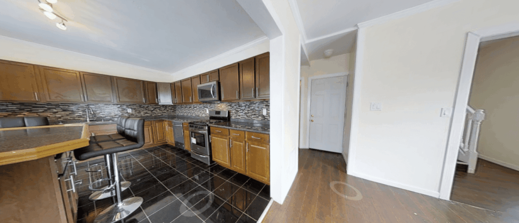 323 Lexington Ave Apartment 2 photo 6