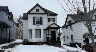 206 Columbus Ave Apartment 1