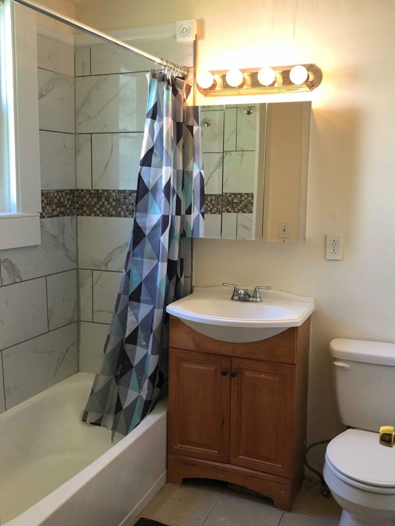 1436 East Genesee St Apartment 3 photo 6
