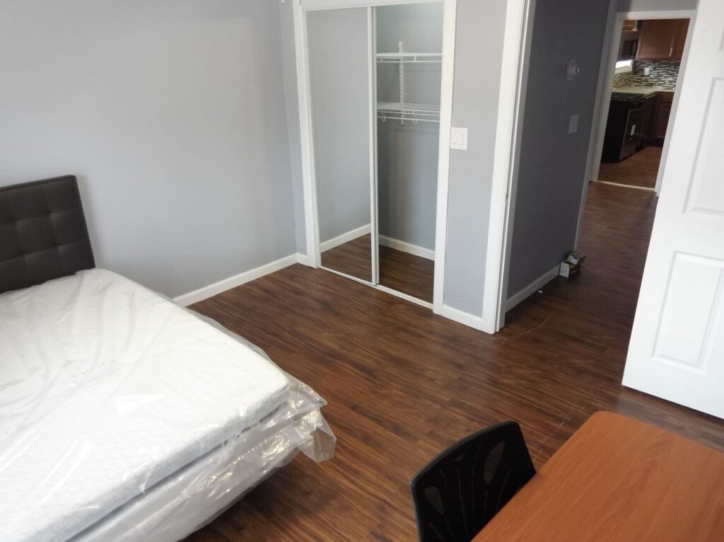 315 Walnut Ave Apartment 2 photo 6