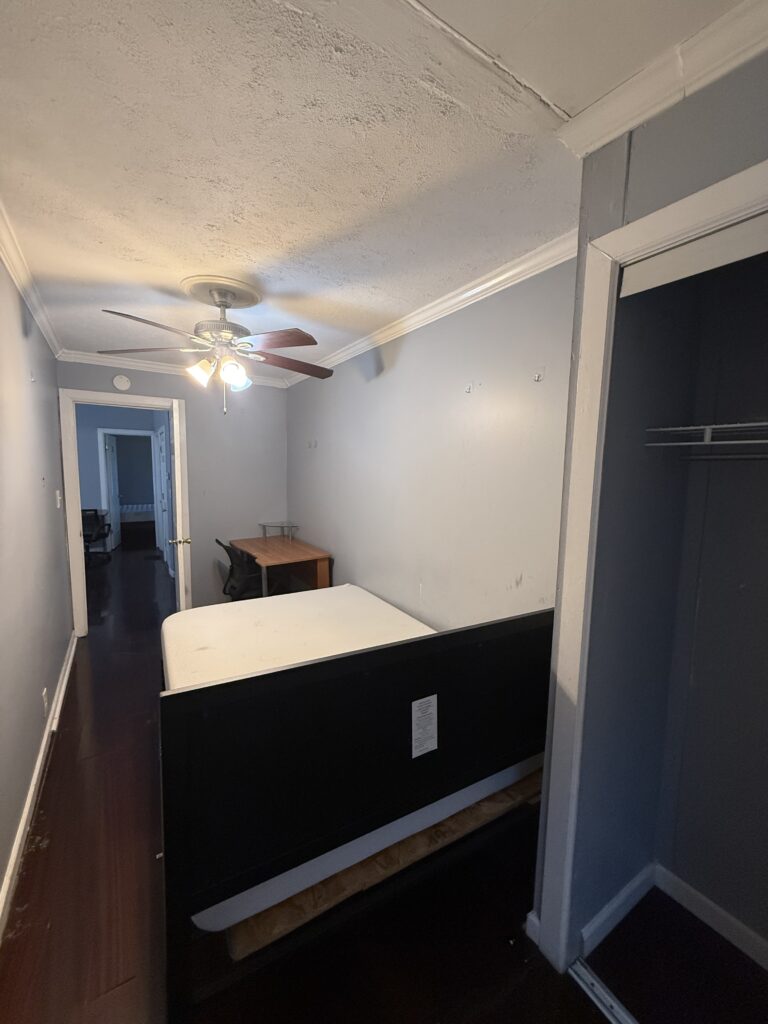 205 Lexington Ave Apt 1 photo 9