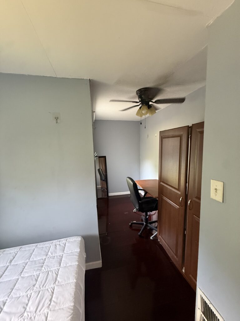 205 Lexington Ave Apt 1 photo 24