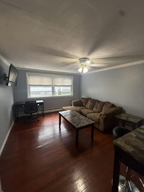 307 Columbus Ave Apartment 4 photo 5