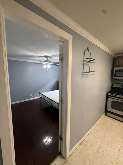 307 Columbus Ave Apartment 4 photo 10