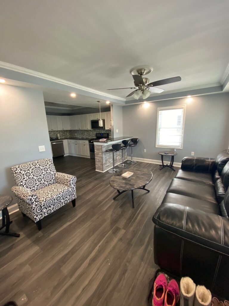104 Ashworth Pl Apartment 2 photo 3