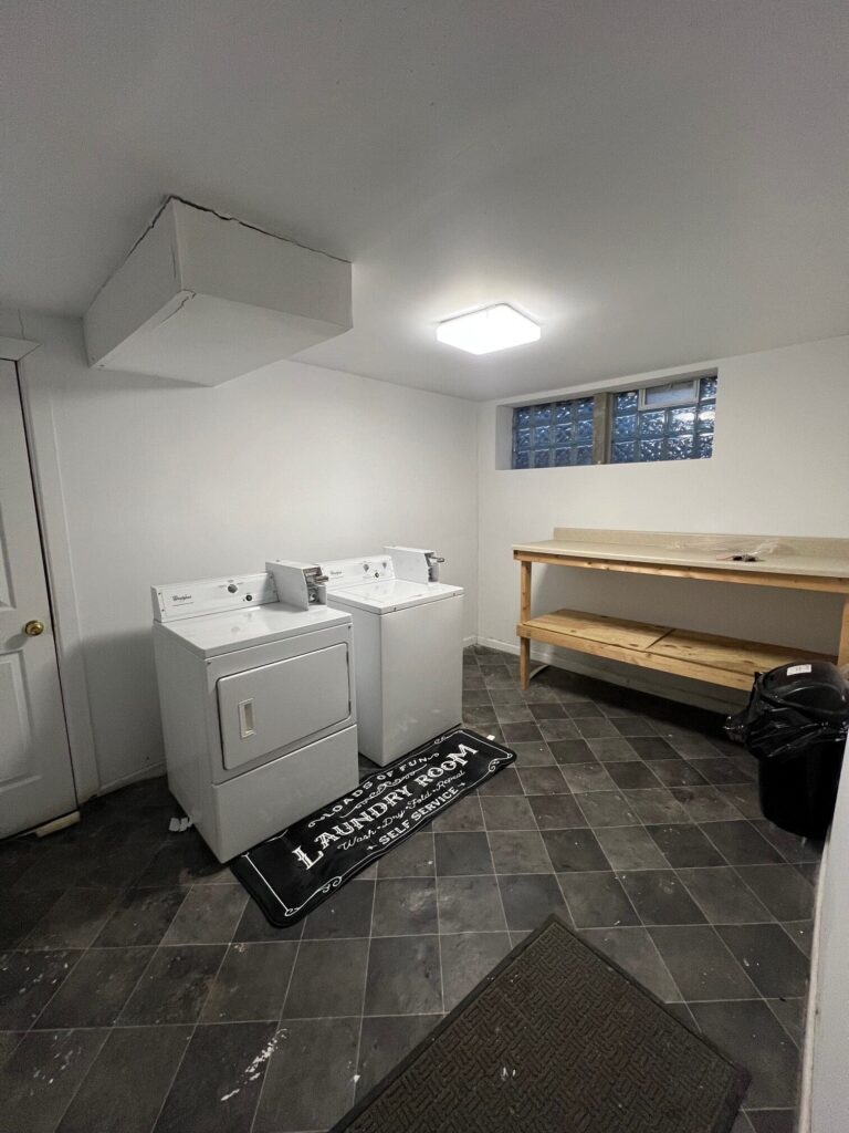 229 Ashworth Pl Apartment 1 photo 22