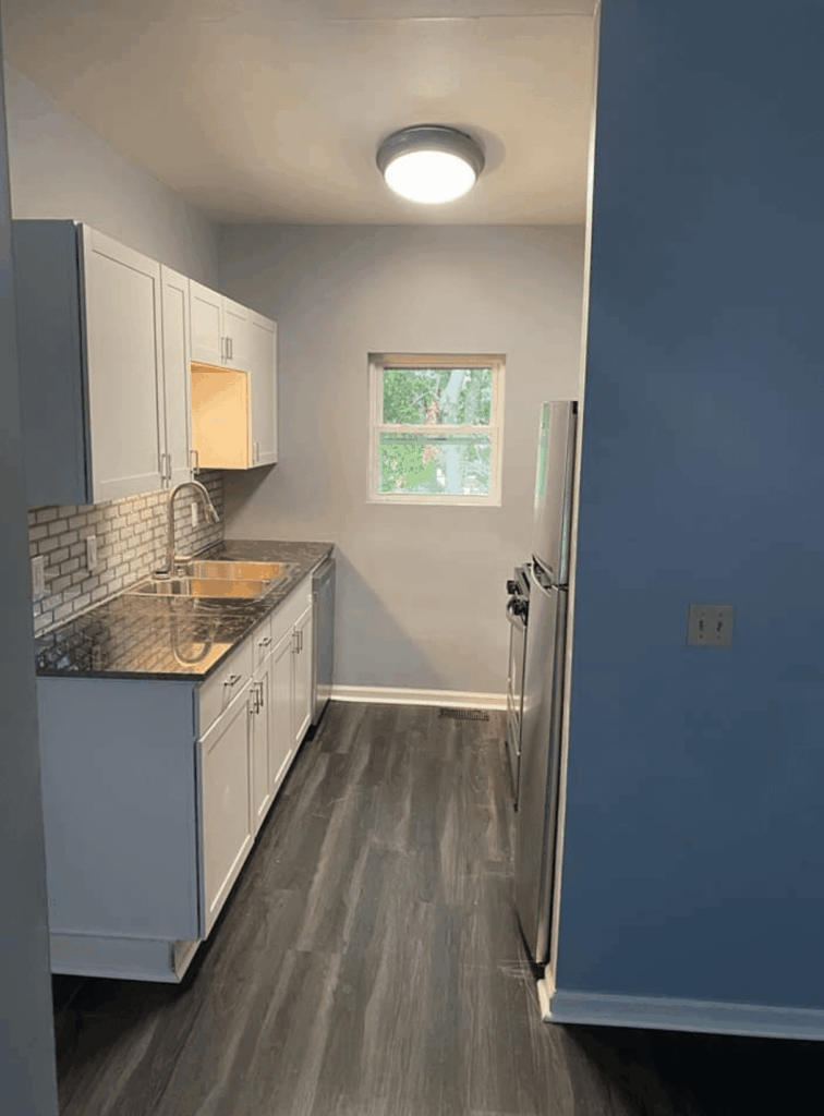 205 Columbus Ave Apartment 2 photo 4