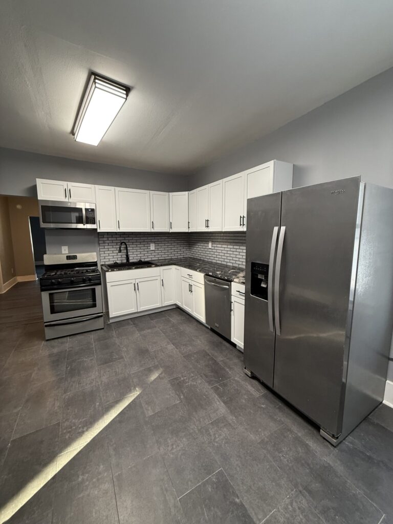 1322 Madison St Apartment 1 photo 7