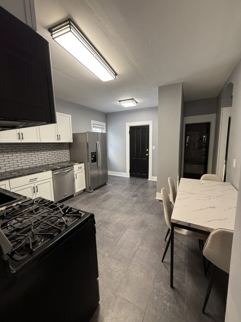 1322 Madison St Apartment 1 photo 10
