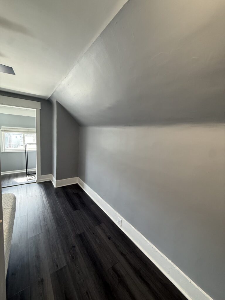 2319 East Genesee St Apartment 3 photo 4