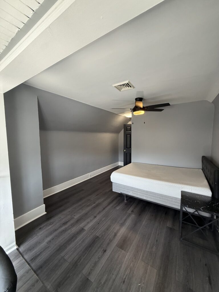 2319 East Genesee St Apartment 3 photo 6
