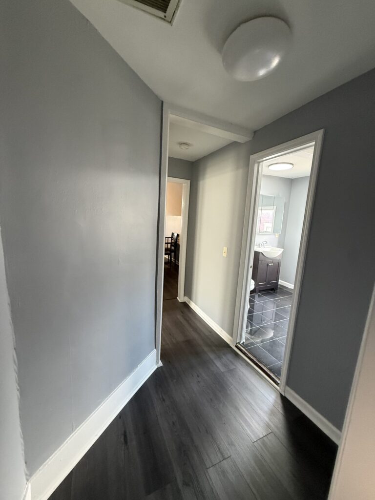2319 East Genesee St Apartment 3 photo 9