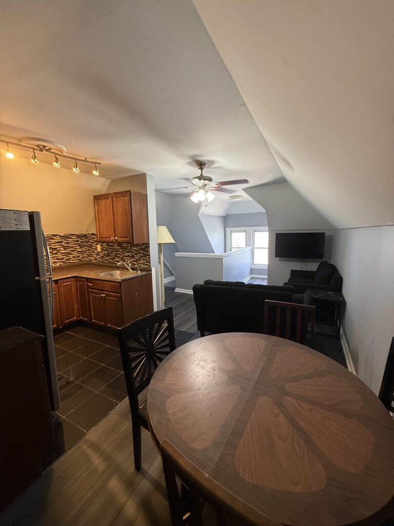 2319 East Genesee St Apartment 3 photo 17