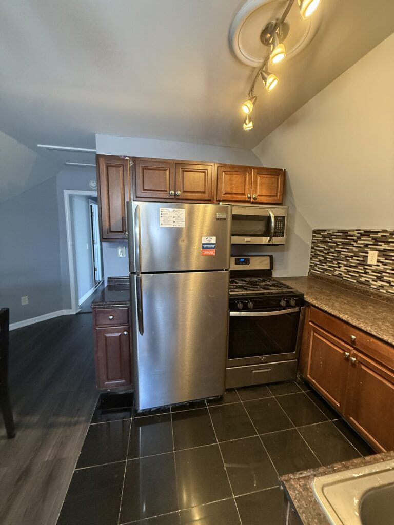 2319 East Genesee St Apartment 3 photo 23