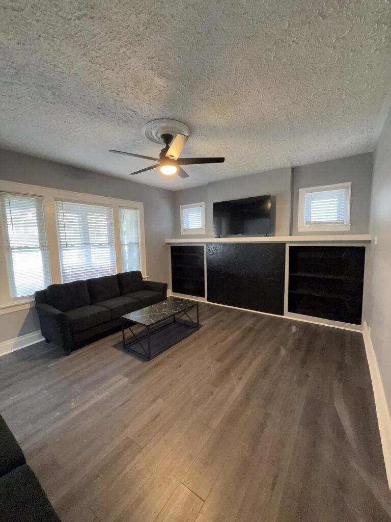 1322 Madison St Apartment 1 photo 5