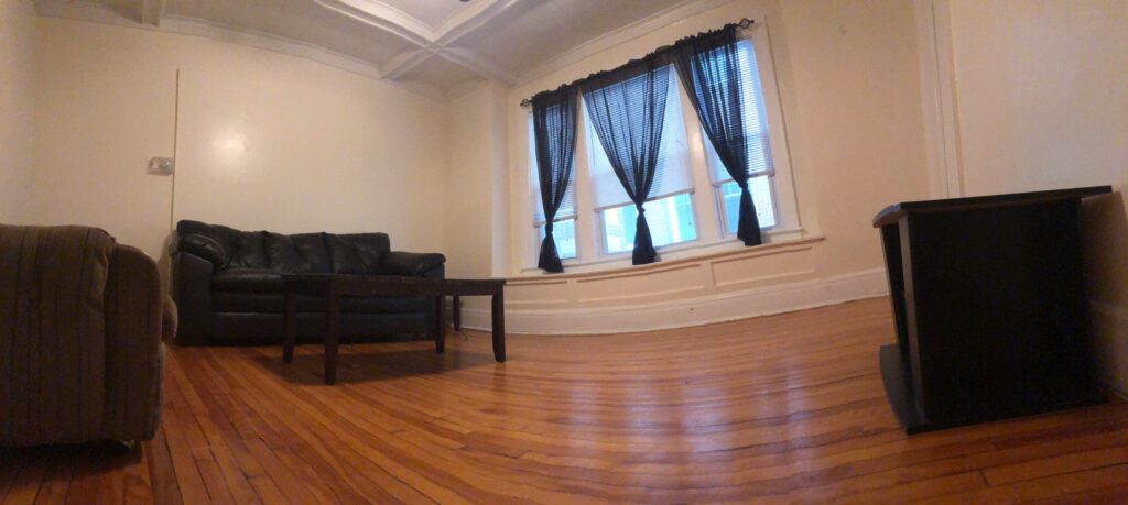 1526 East Genesee St Apartment 3 photo 4