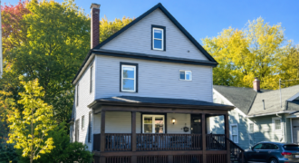 202 Greenwood Pl