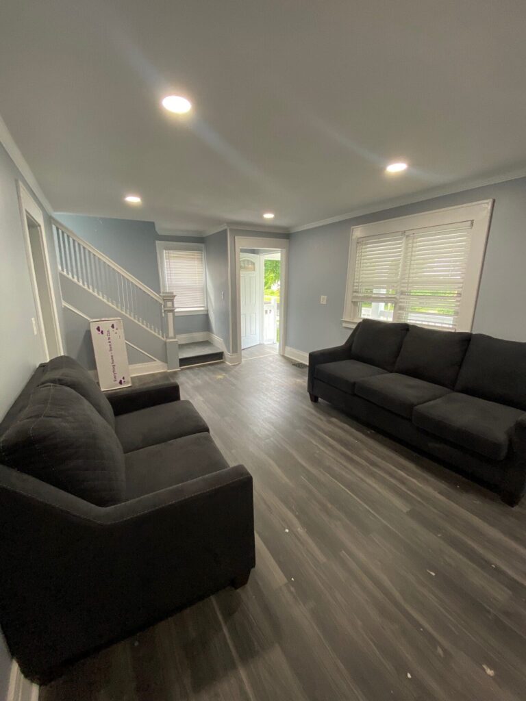 202 Greenwood Pl photo 4