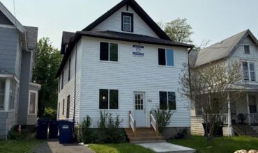 216 Bassett St Apartment 1