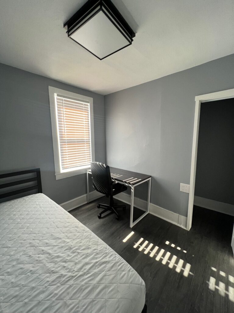 205 Ashworth Pl photo 10