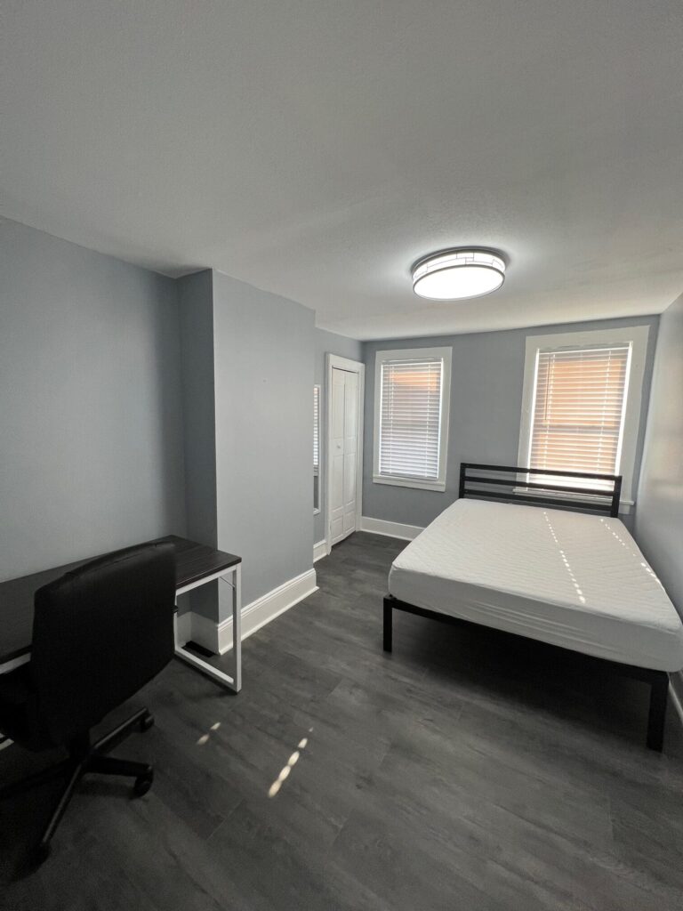 205 Ashworth Pl photo 11