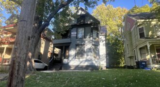 453 Westcott St Apartment 1