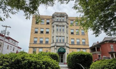 1108 E Genesee St Apt 201