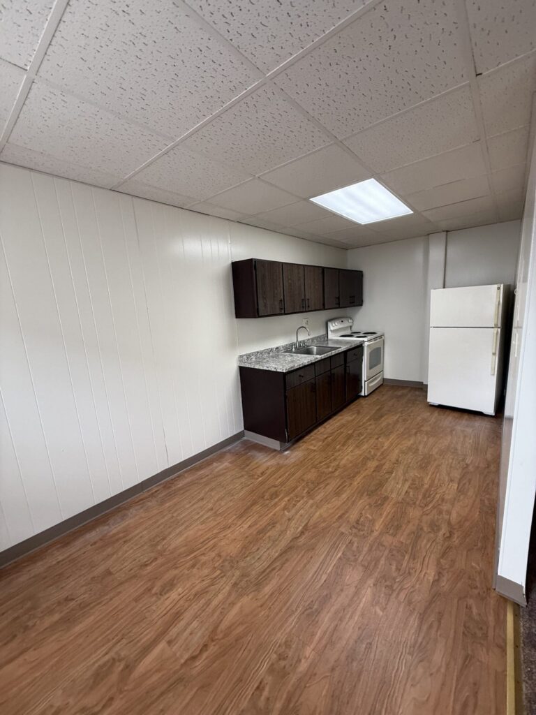 1108 E Genesee St Apt 104 photo 12