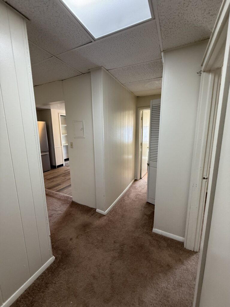 1108 E Genesee St Apt 102 photo 11