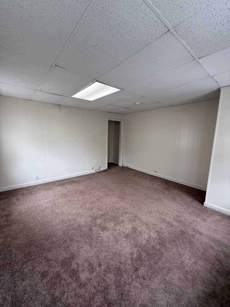 1108 E Genesee St Apt 102 photo 23