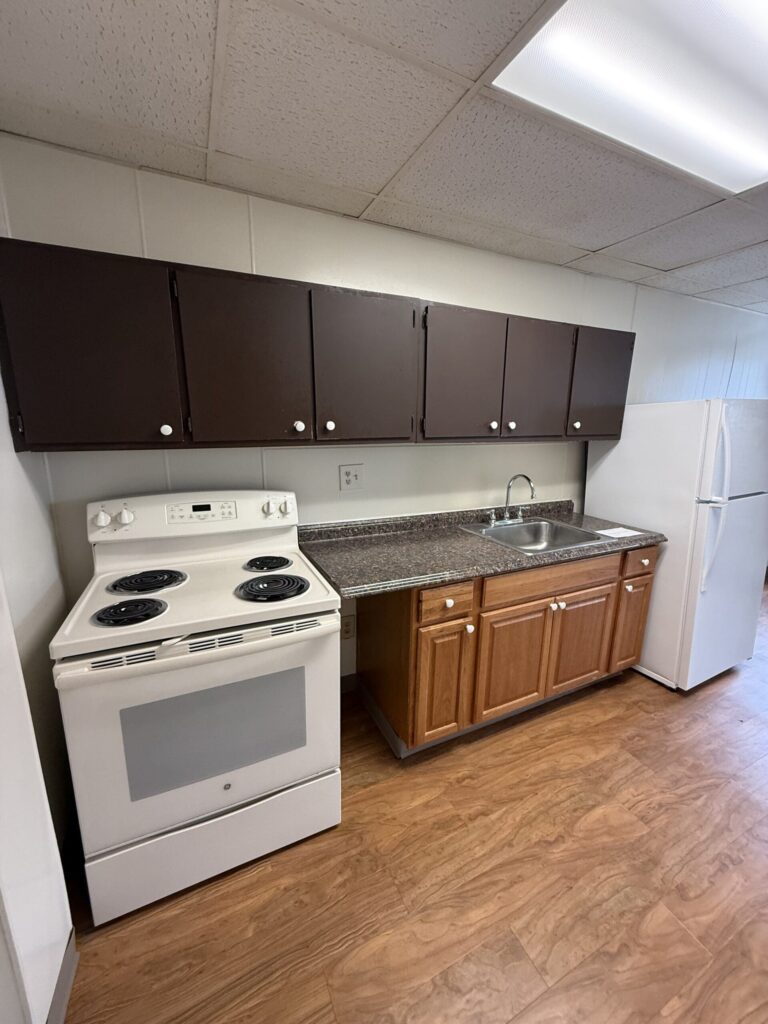 1108 E Genesee St Apt 201 photo 11