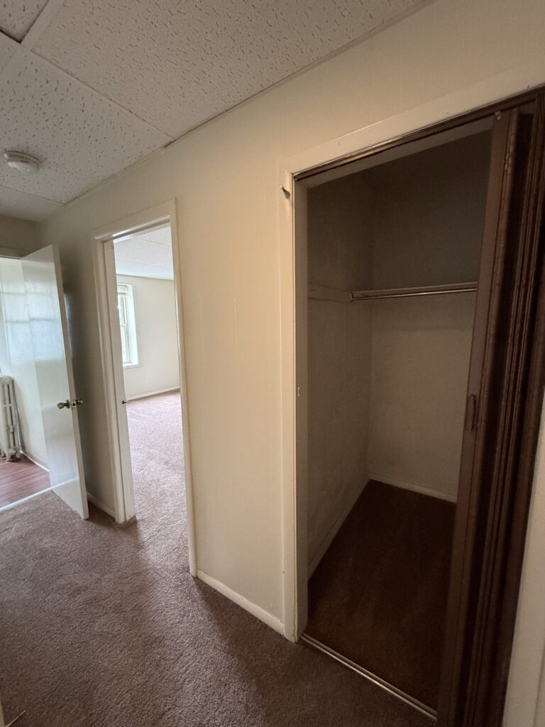 1108 E Genesee St Apt 103 photo 5