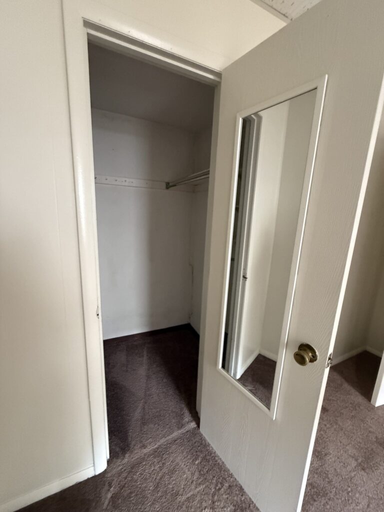 1108 E Genesee St Apt 103 photo 19