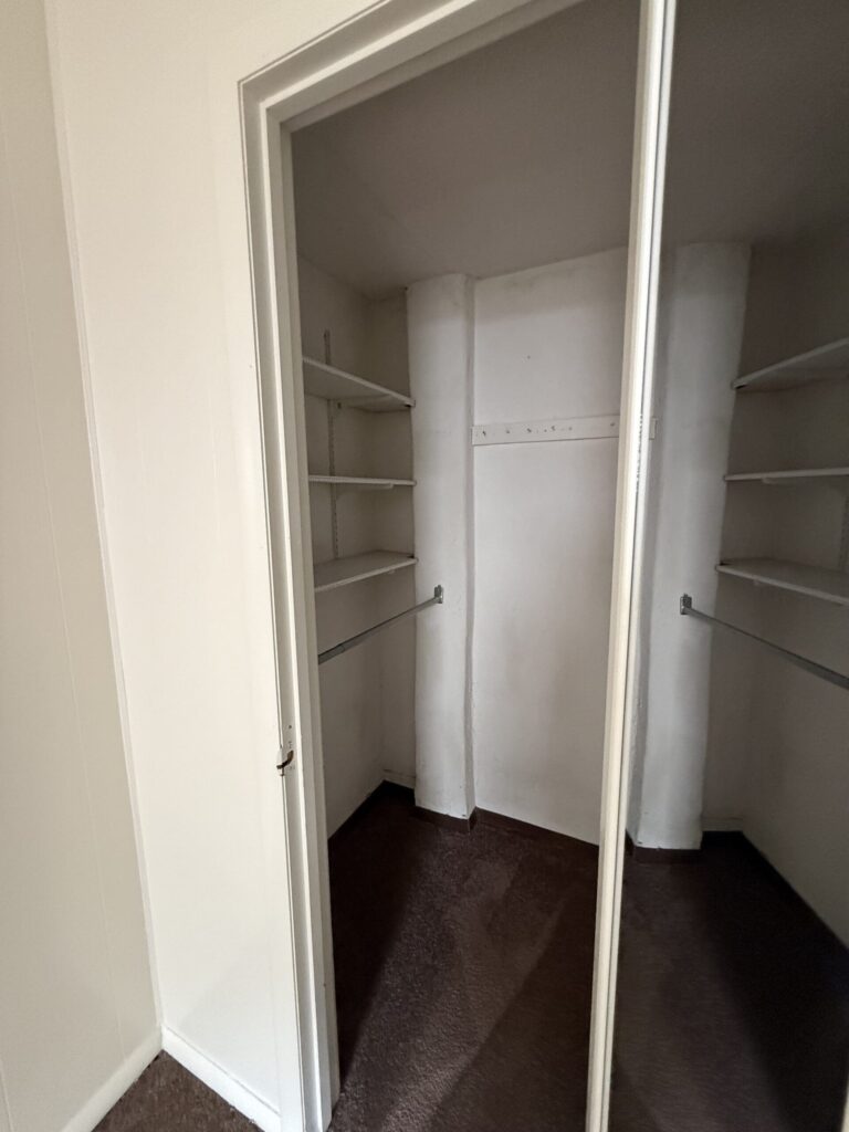 1108 E Genesee St Apt 103 photo 21
