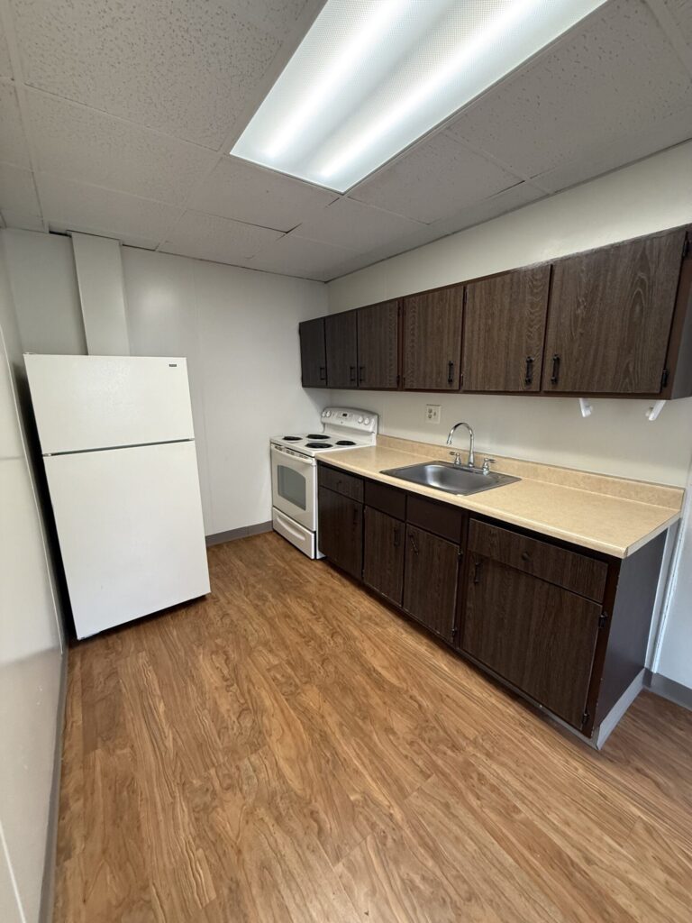 1108 E Genesee St Apt 103 photo 11