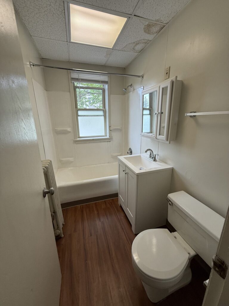 1108 E Genesee St Apt 307 photo 13
