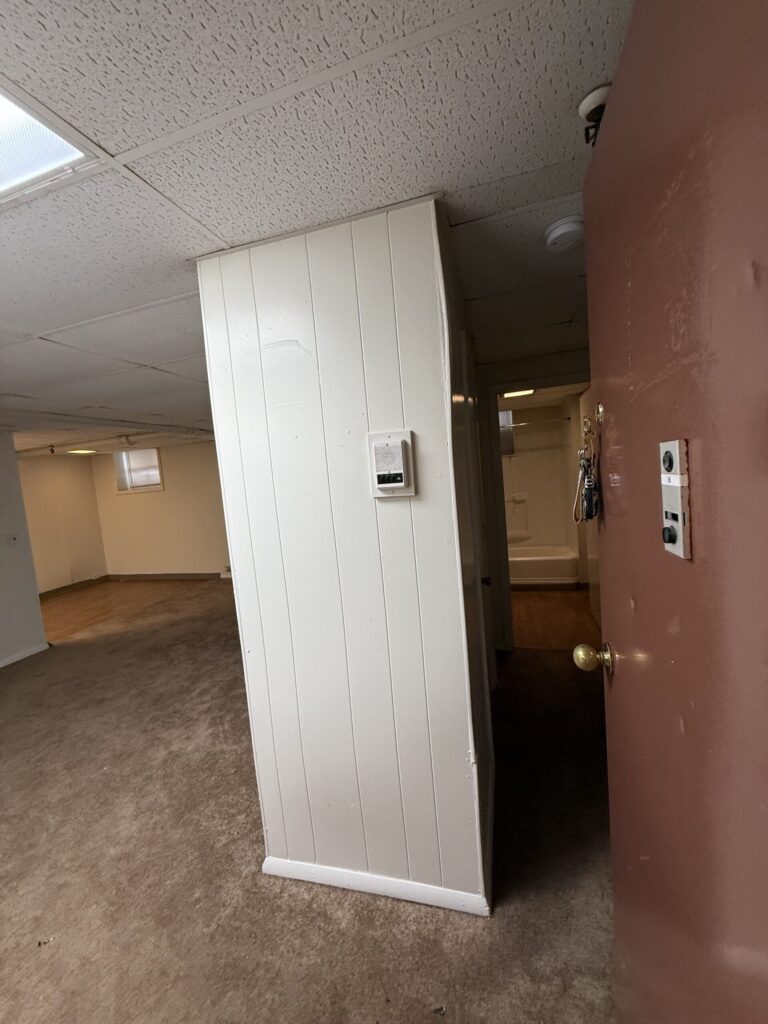 1108 E Genesee St Apt B6 photo 4