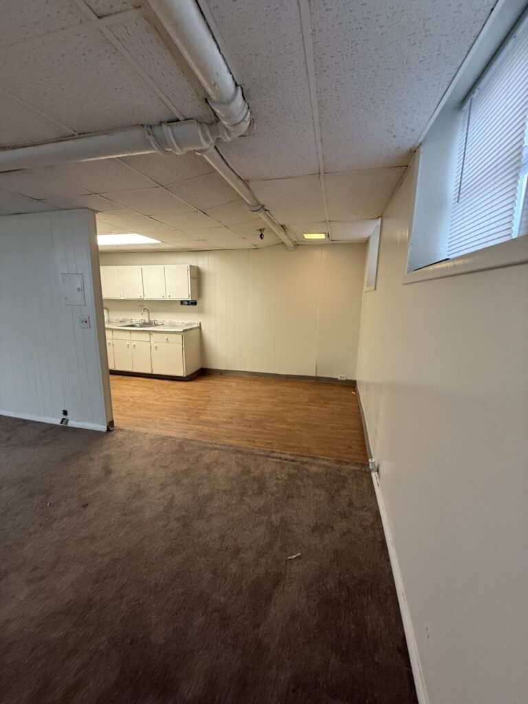 1108 E Genesee St Apt B6 photo 8