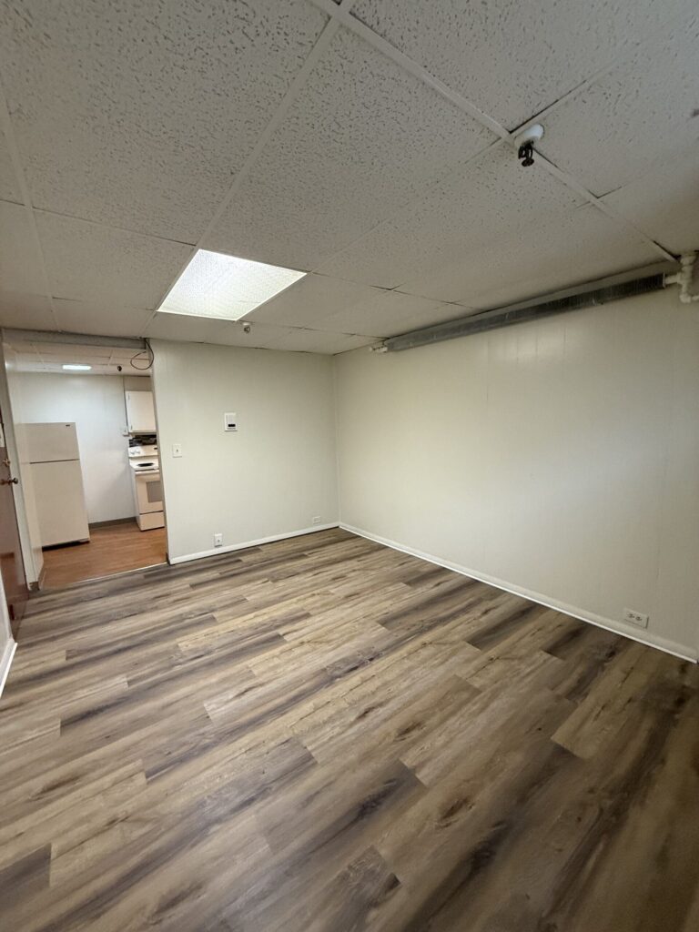 1108 E Genesee St Apt B10 photo 10