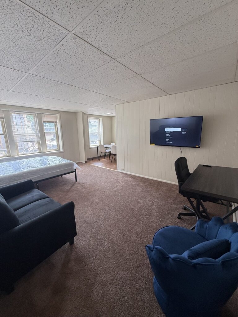 1108 E Genesee St Apt 104 photo 6