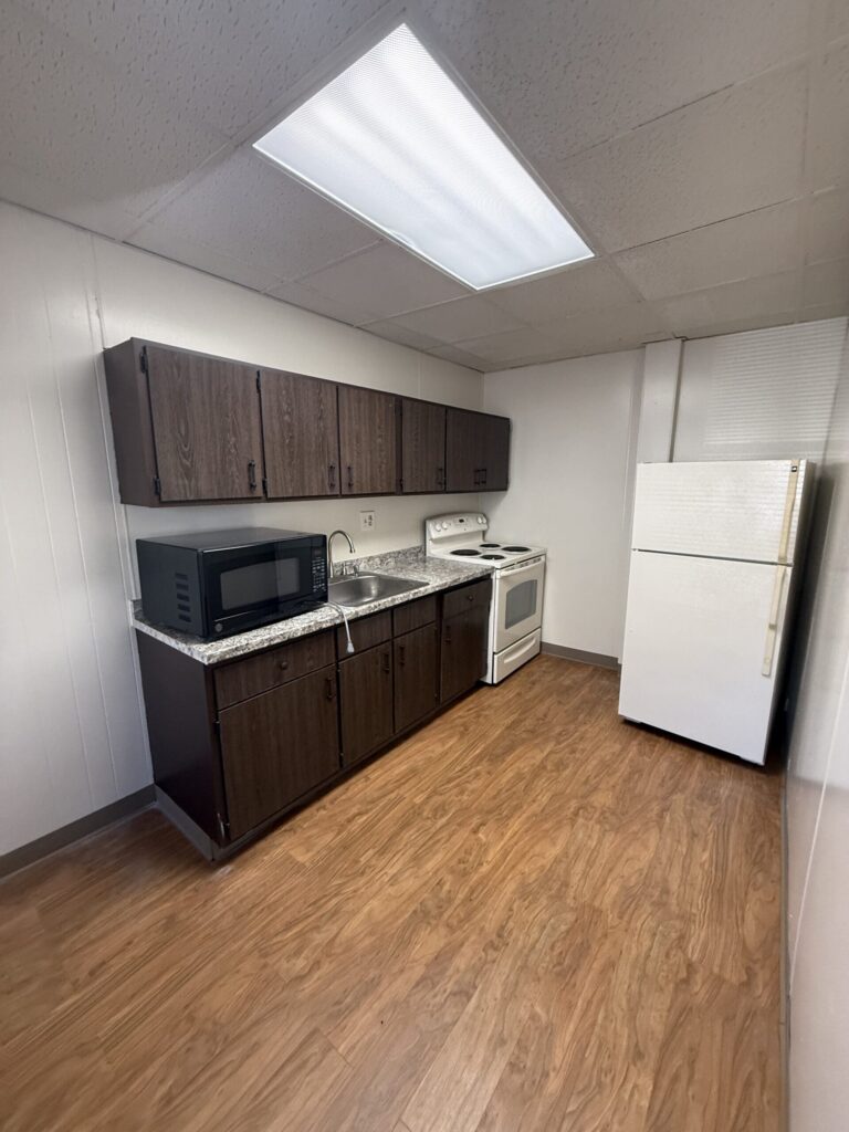 1108 E Genesee St Apt 104 photo 13