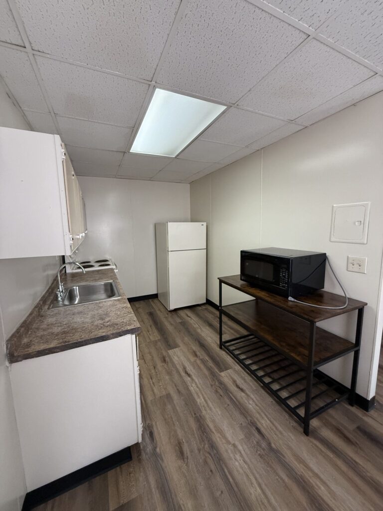 1108 E Genesee St Apt 105 photo 10