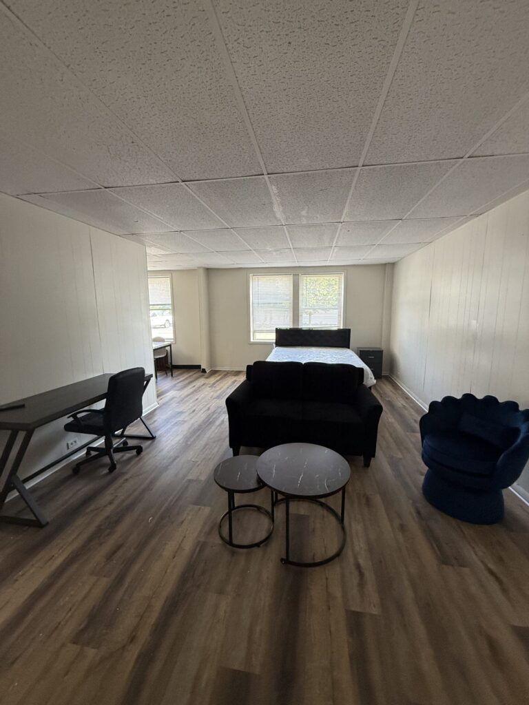 1108 E Genesee St Apt 110 photo 8