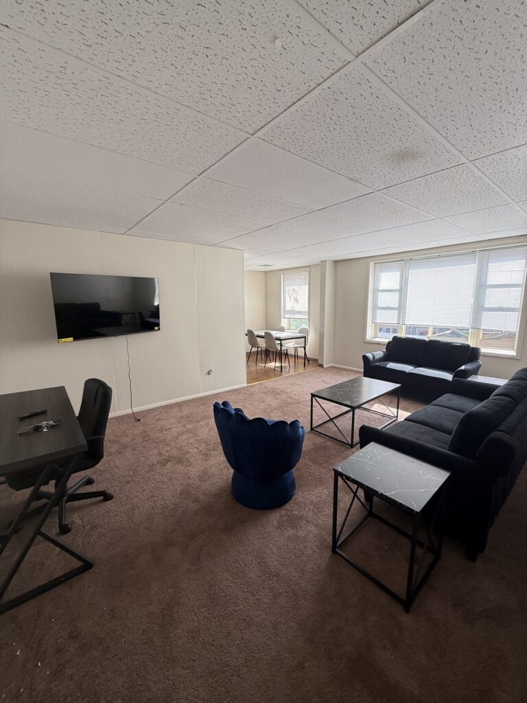 1108 E Genesee St Apt 103 photo 7