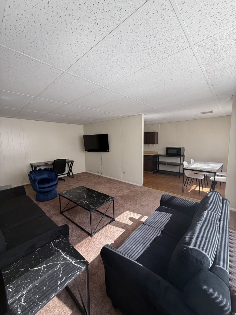 1108 E Genesee St Apt 103 photo 9