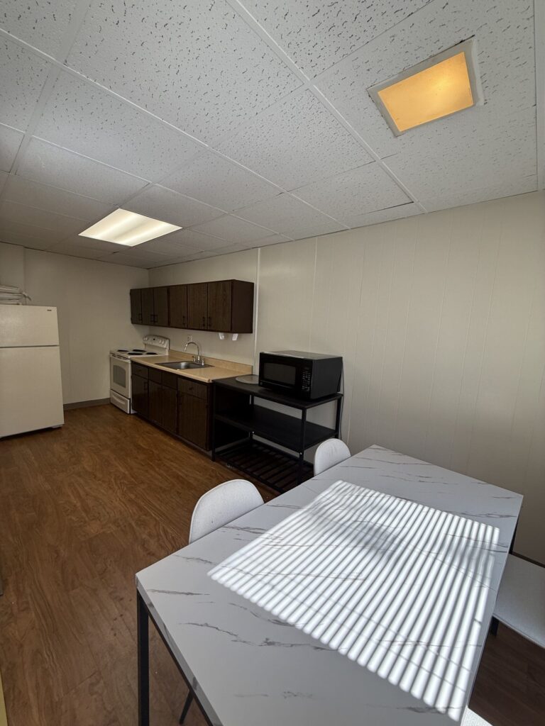 1108 E Genesee St Apt 103 photo 13